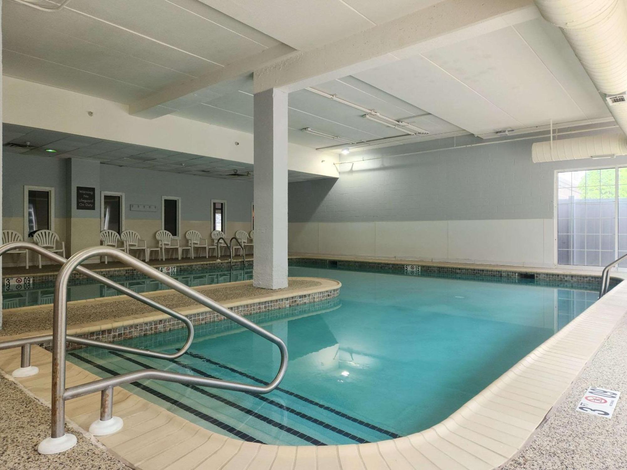 Comfort Inn At The Park Hershey Exterior photo